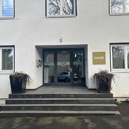 Hotel U Muelheim Free Parking Highspeed Wifi Mülheim an der Ruhr Esterno foto