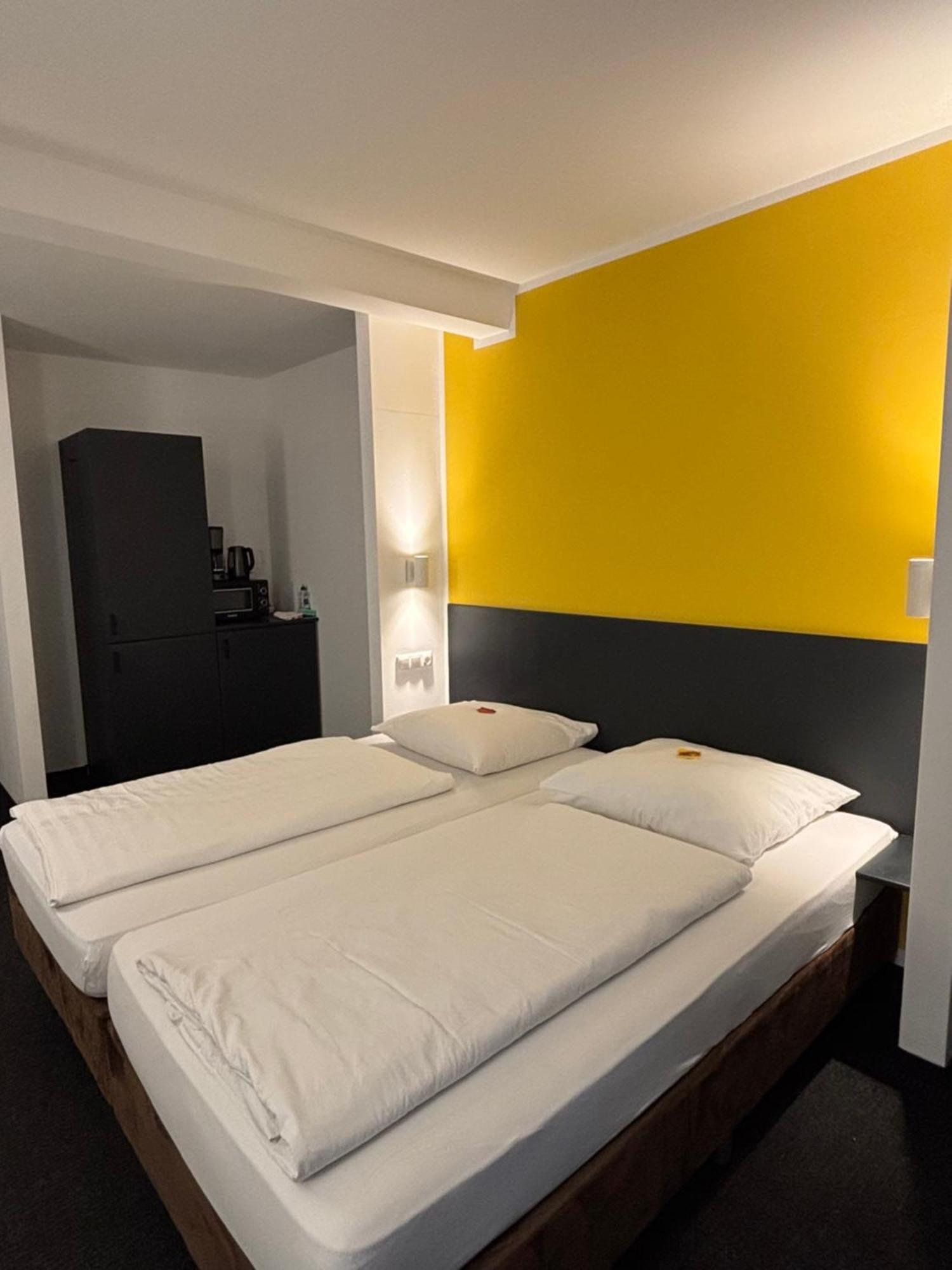 Hotel U Muelheim Free Parking Highspeed Wifi Mülheim an der Ruhr Esterno foto